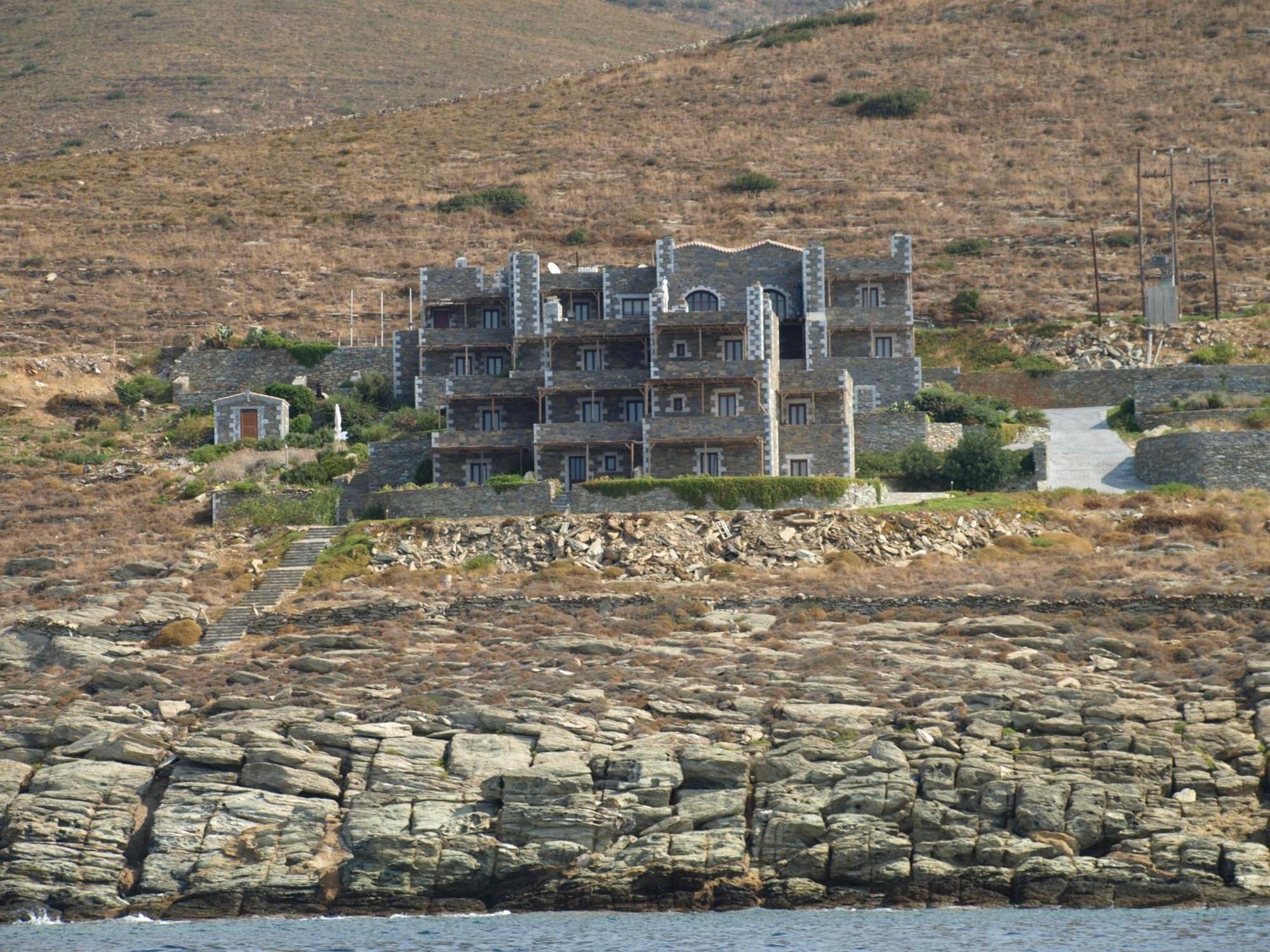 Porto Mani Suites Kyparissos  Exterior photo